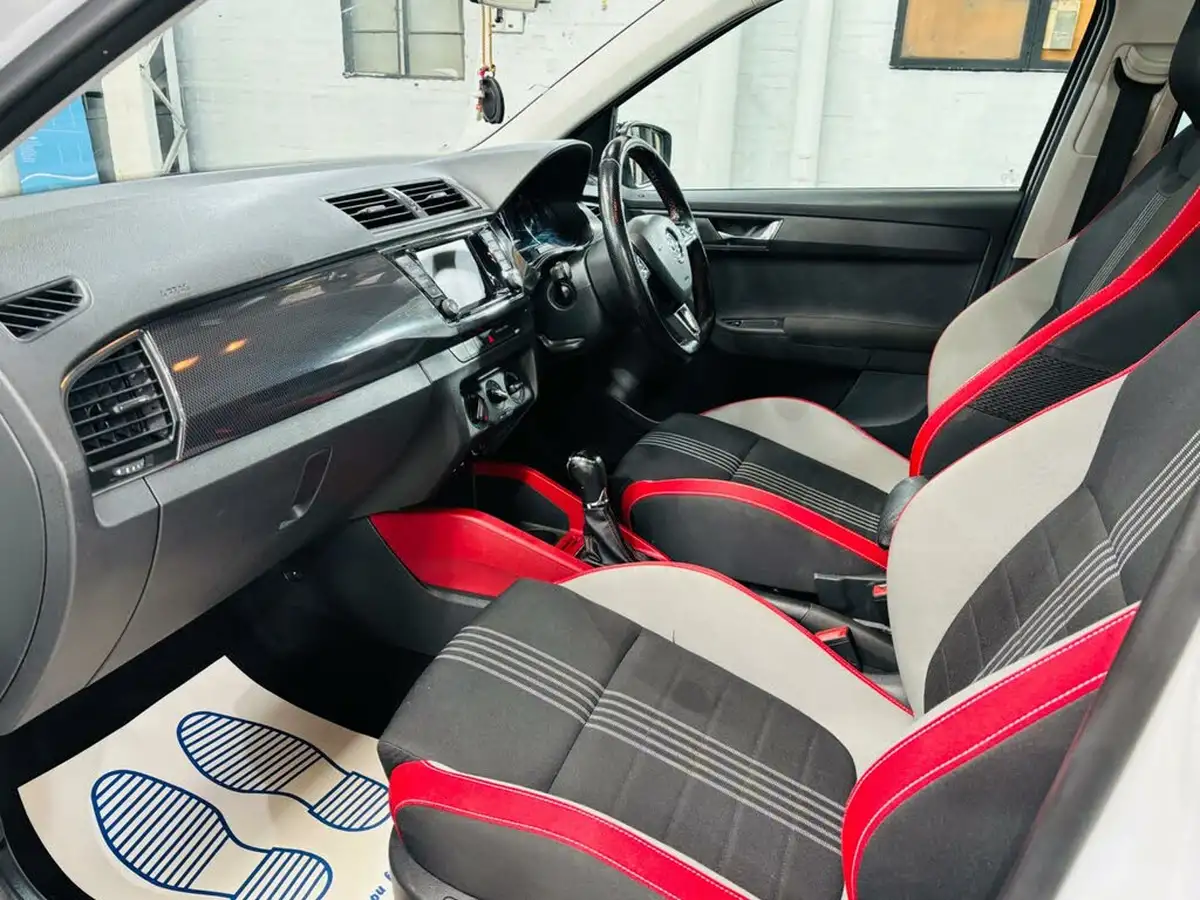 2016-skoda-fabia-14tdi-monte-carlo-90ps-estate-dsg-big-25