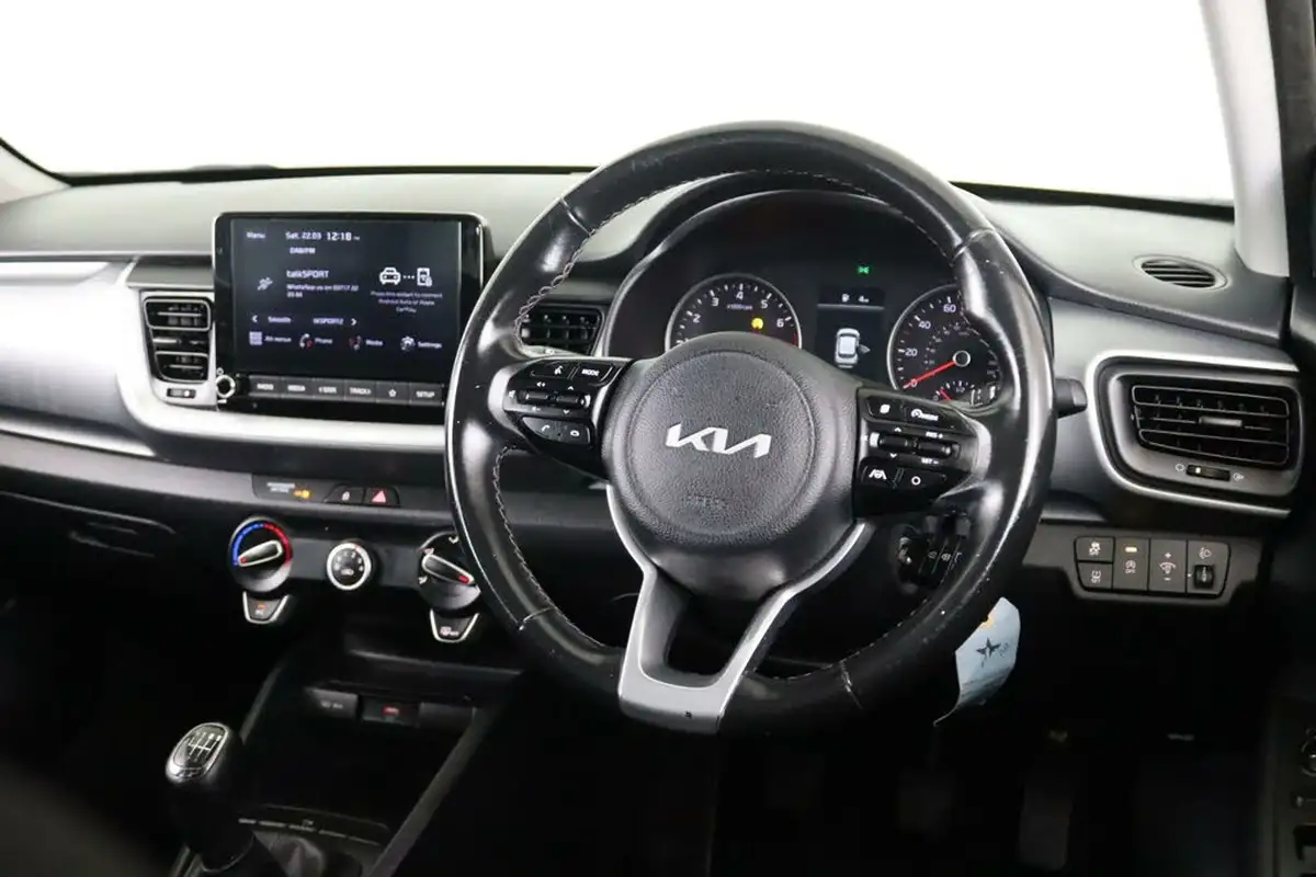 2021-kia-stonic-10-t-gdi-2-99bhp-big-10