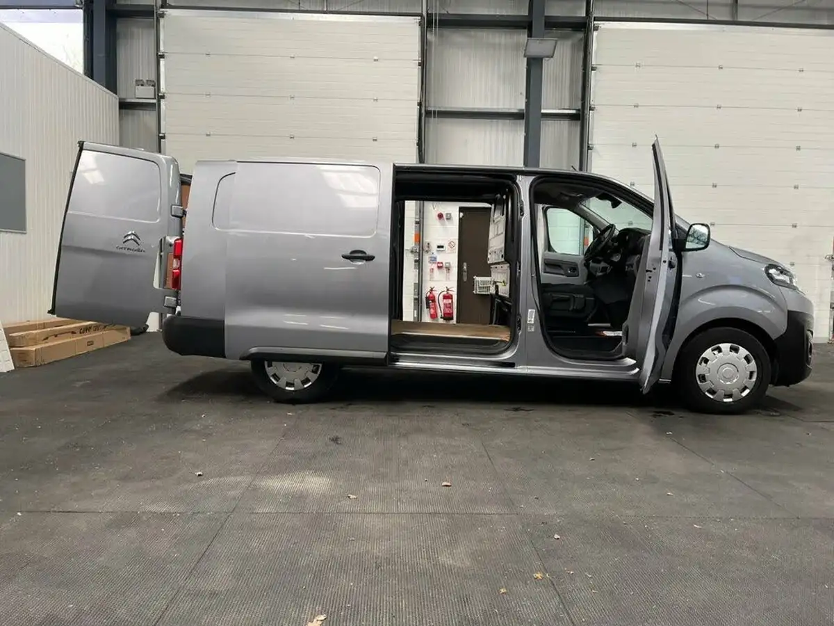 2022-citroen-dispatch-15bluehdi-enterprise-pro-xl-1000-big-9