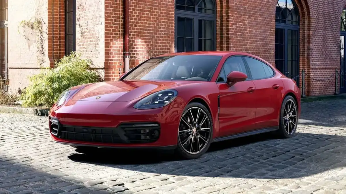 2023-porsche-panamera-30-4-330ps-hatchback-big-0