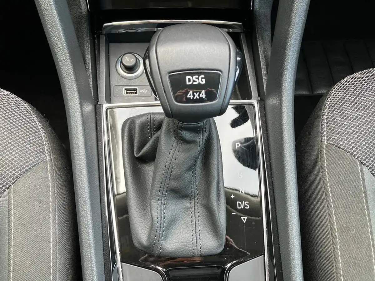 2020-skoda-kodiaq-20tdi-se-4x4-5-dsg-big-24