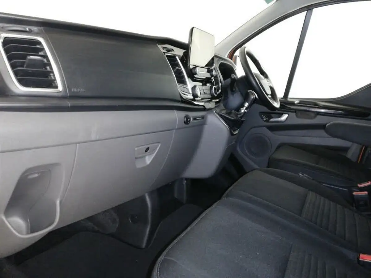 2022-ford-transit-custom-20tdci-320-l2h1-limited-130pseu6dt-double-cab-in-van-big-4