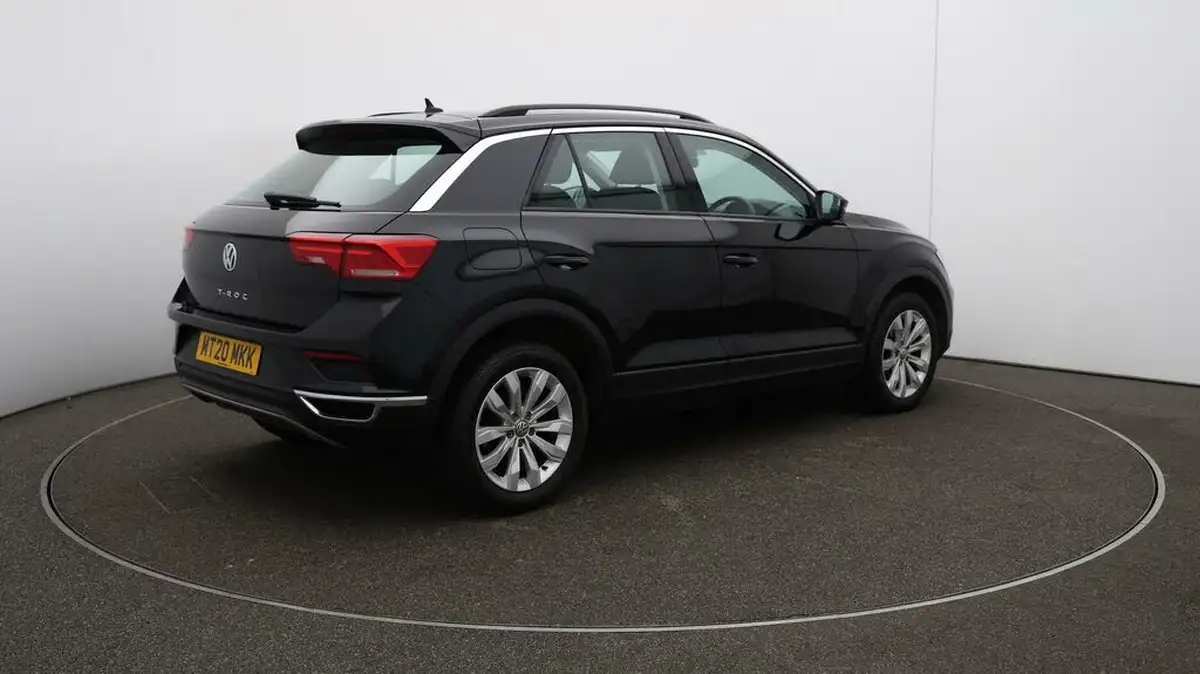 2020-volkswagen-t-roc-10-tsi-se-115ps-big-52