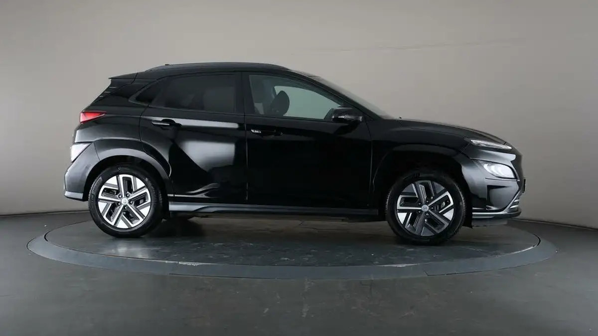 2022-hyundai-kona-e-premium-204ps-64kwh-7kw-obc-big-59