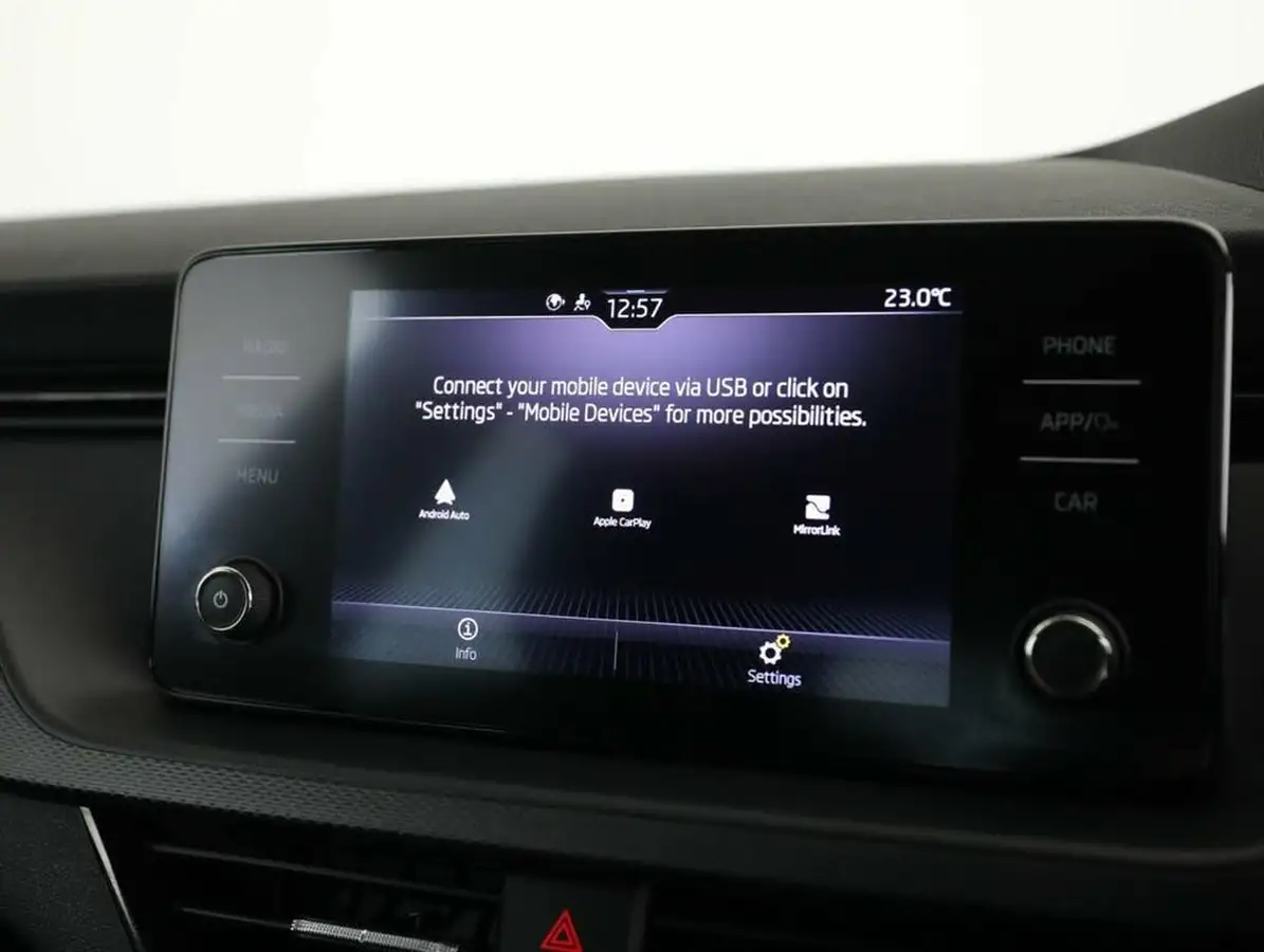 2021-skoda-kamiq-10-tsi-se-109ps-dsg-big-22