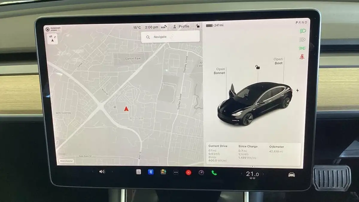 2020-tesla-model-3-e-long-range-big-12