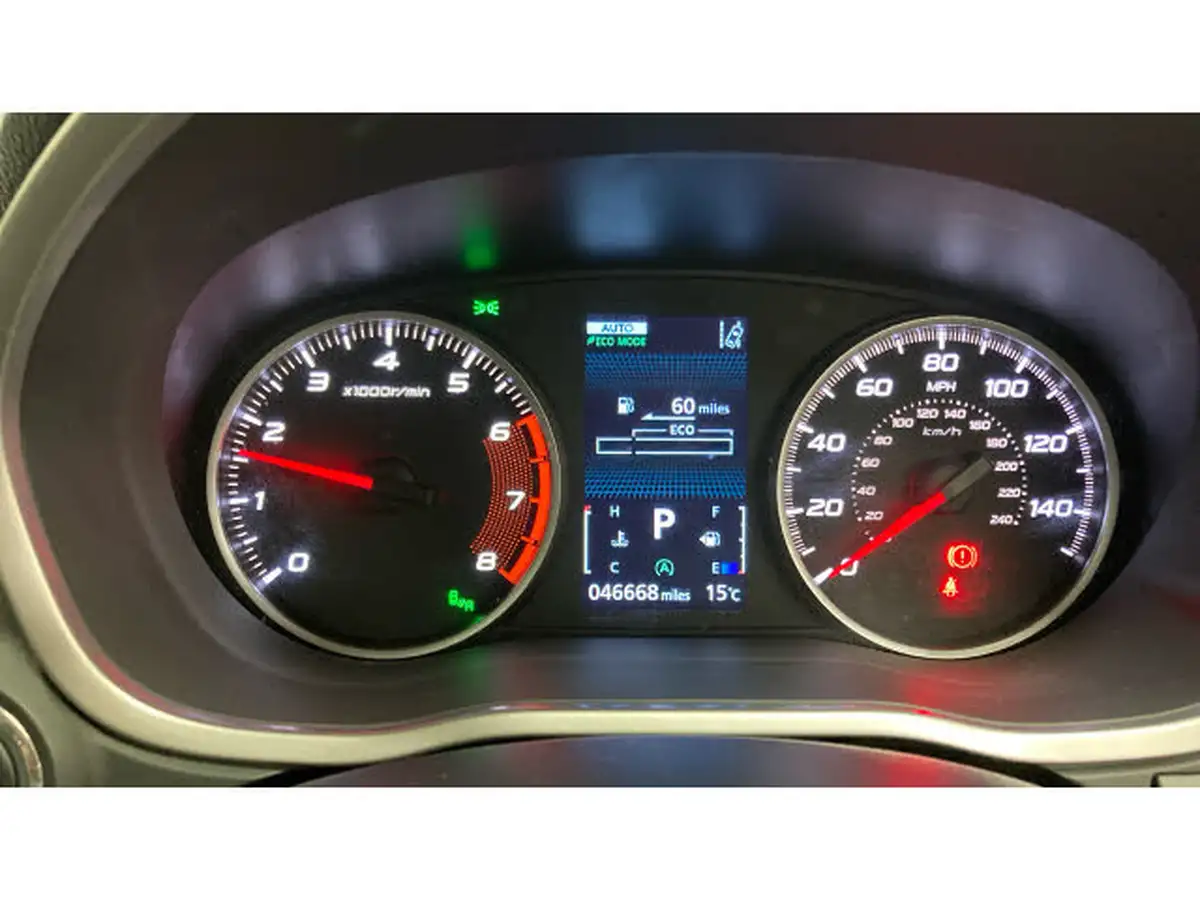 2018-mitsubishi-eclipse-cross-15-4-auto-big-17