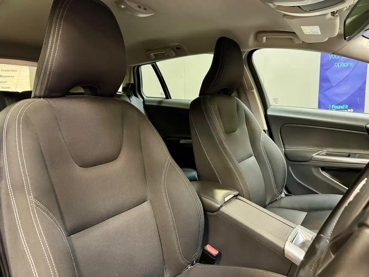 2016-volvo-v60-20-t4-business-edition-geartronic-big-15