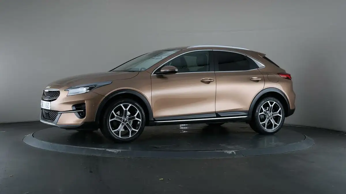 2021-kia-xceed-15-t-gdi-3-big-40