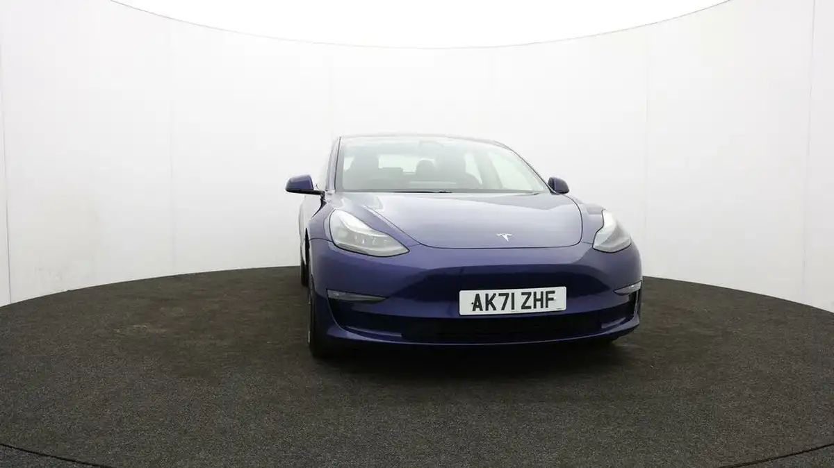 2021-tesla-model-3-e-long-range-awd-big-53