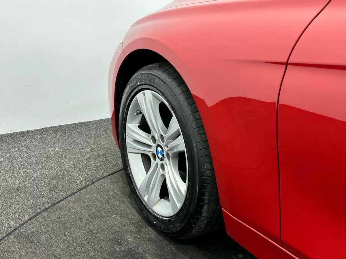 2017-bmw-3-series-20td-318d-sport-touring-5d-auto-big-49