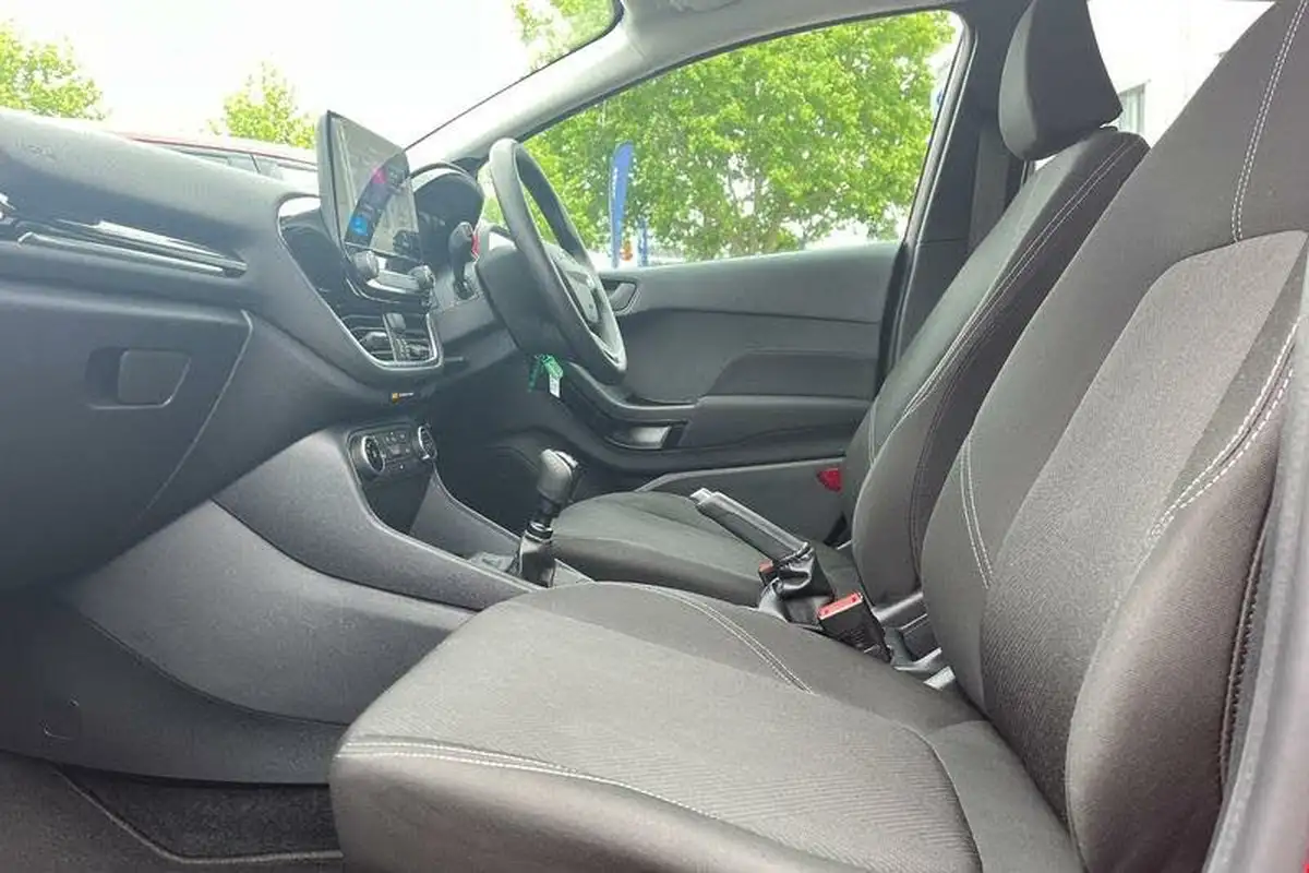 2022-ford-fiesta-10t-trend-100ps-5d-big-17