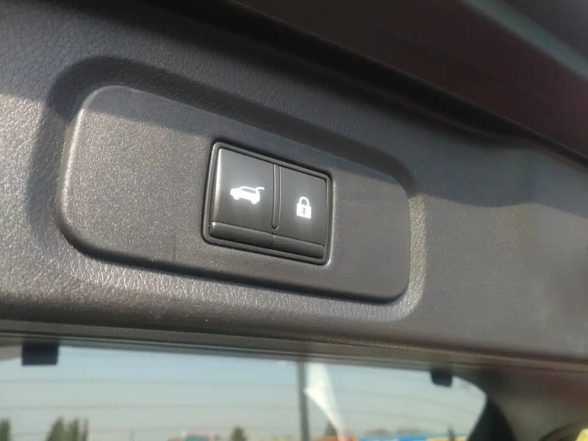 2022-nissan-qashqai-13-dig-t-tekna-140ps-mild-hybrid-big-26