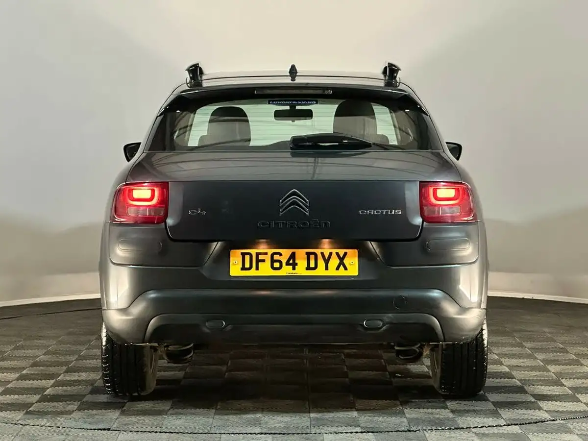2015-citroen-c4-cactus-12-feel-82ps-big-6