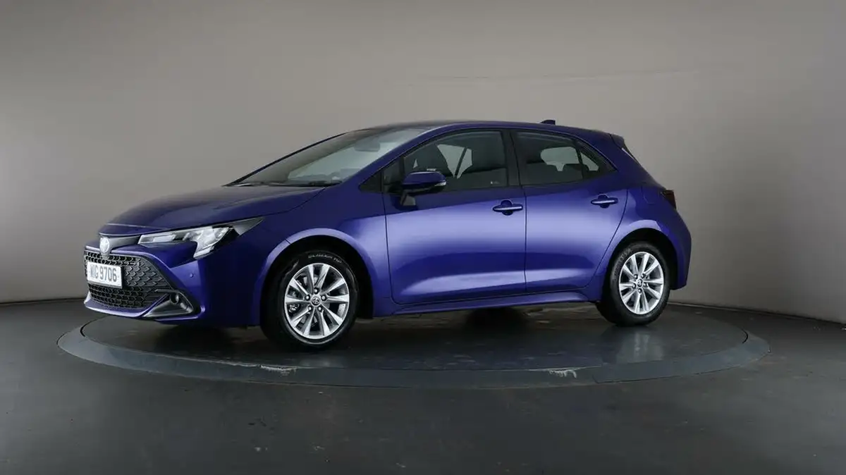 2023-toyota-corolla-18-vvt-i-icon-138bhp-hatchback-5d-big-42