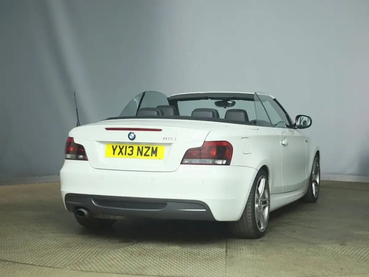2013-bmw-1-series-20-118i-sport-plus-edition-big-3