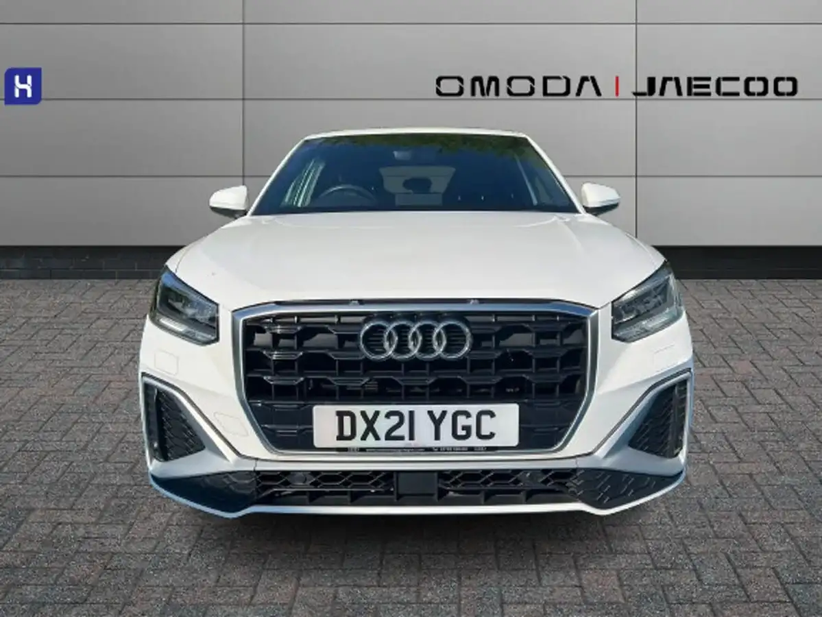 2021-audi-q2-15-35-tfsi-s-line-big-2