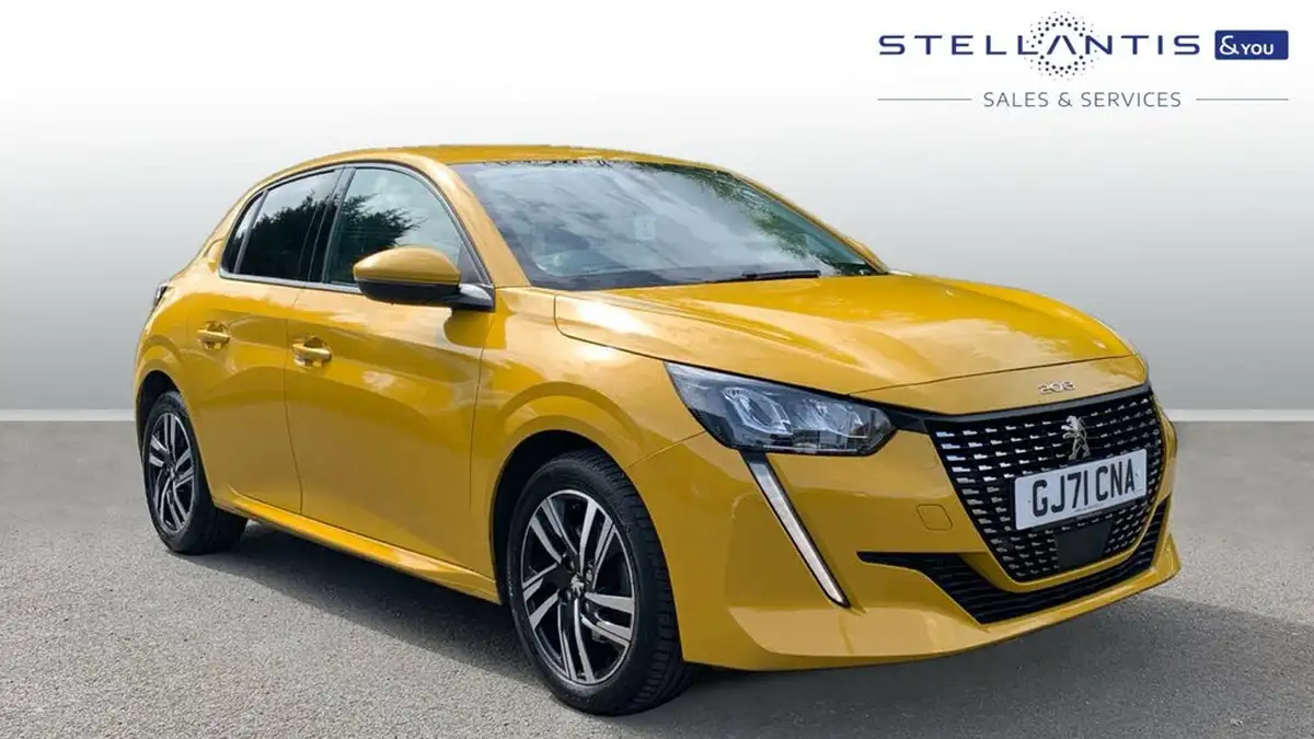 2021-peugeot-208-12-puretech-allure-premium-100bhp-big-0