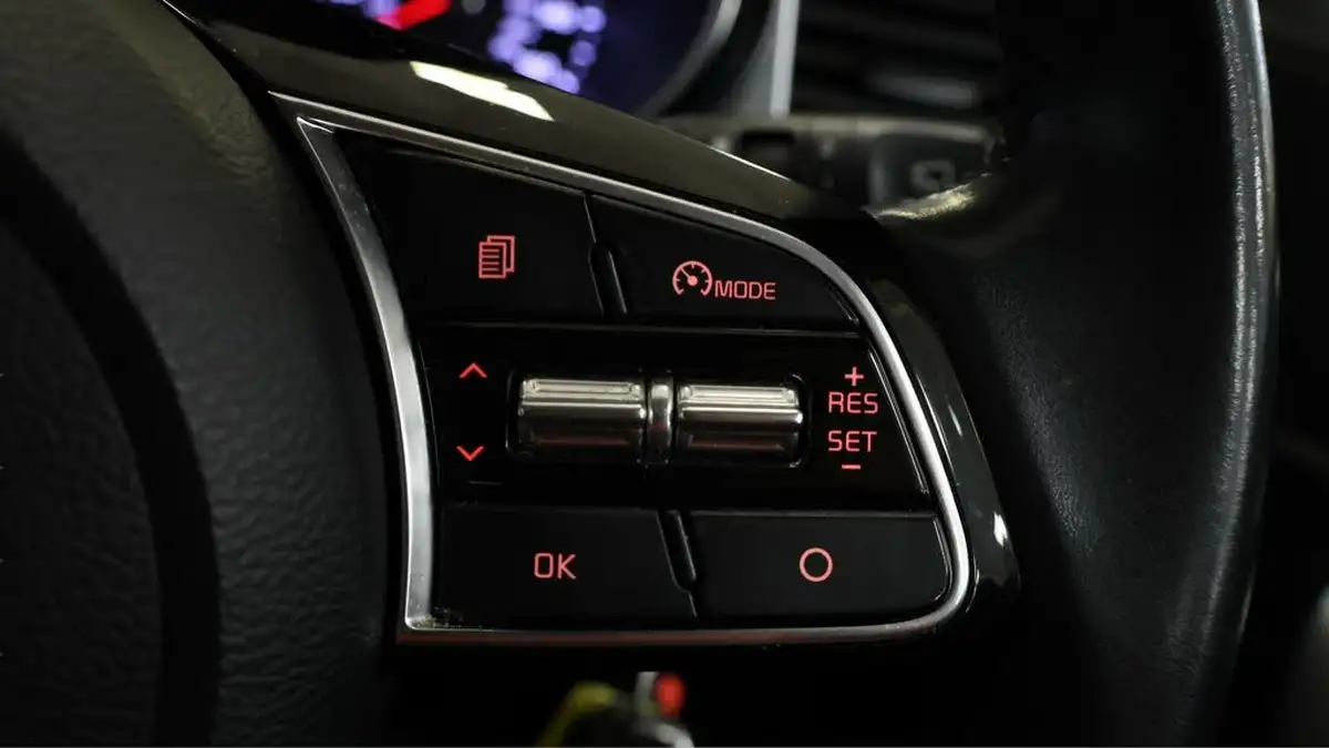 2021-kia-xceed-10-t-gdi-2-big-21