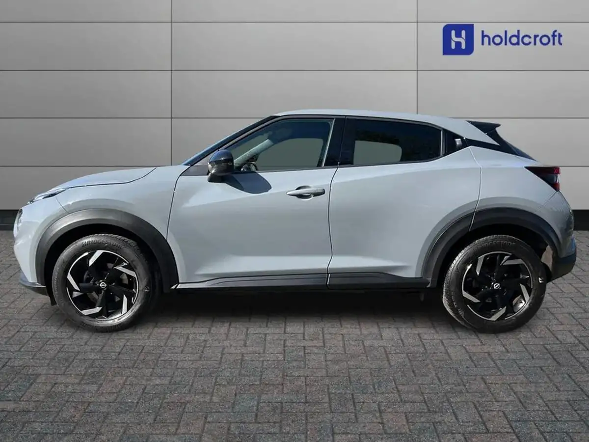 2023-nissan-juke-10-dig-t-n-connecta-big-4