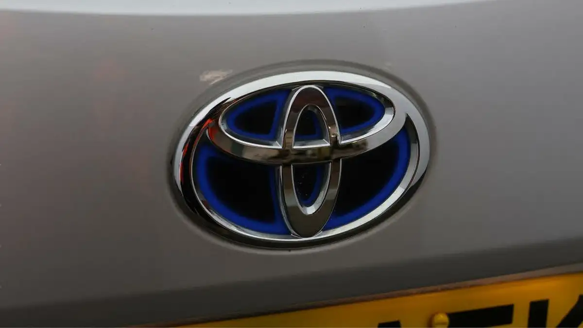 2020-toyota-corolla-20-vvt-i-design-spare-wheel-touring-sports-big-20