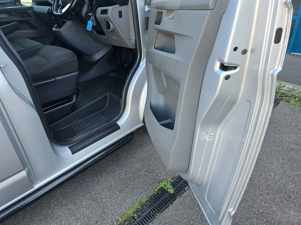 2021-volkswagen-transporter-20tdi-t30-highline-bmt-swb-150pseu6dt-e-panel-van-big-43