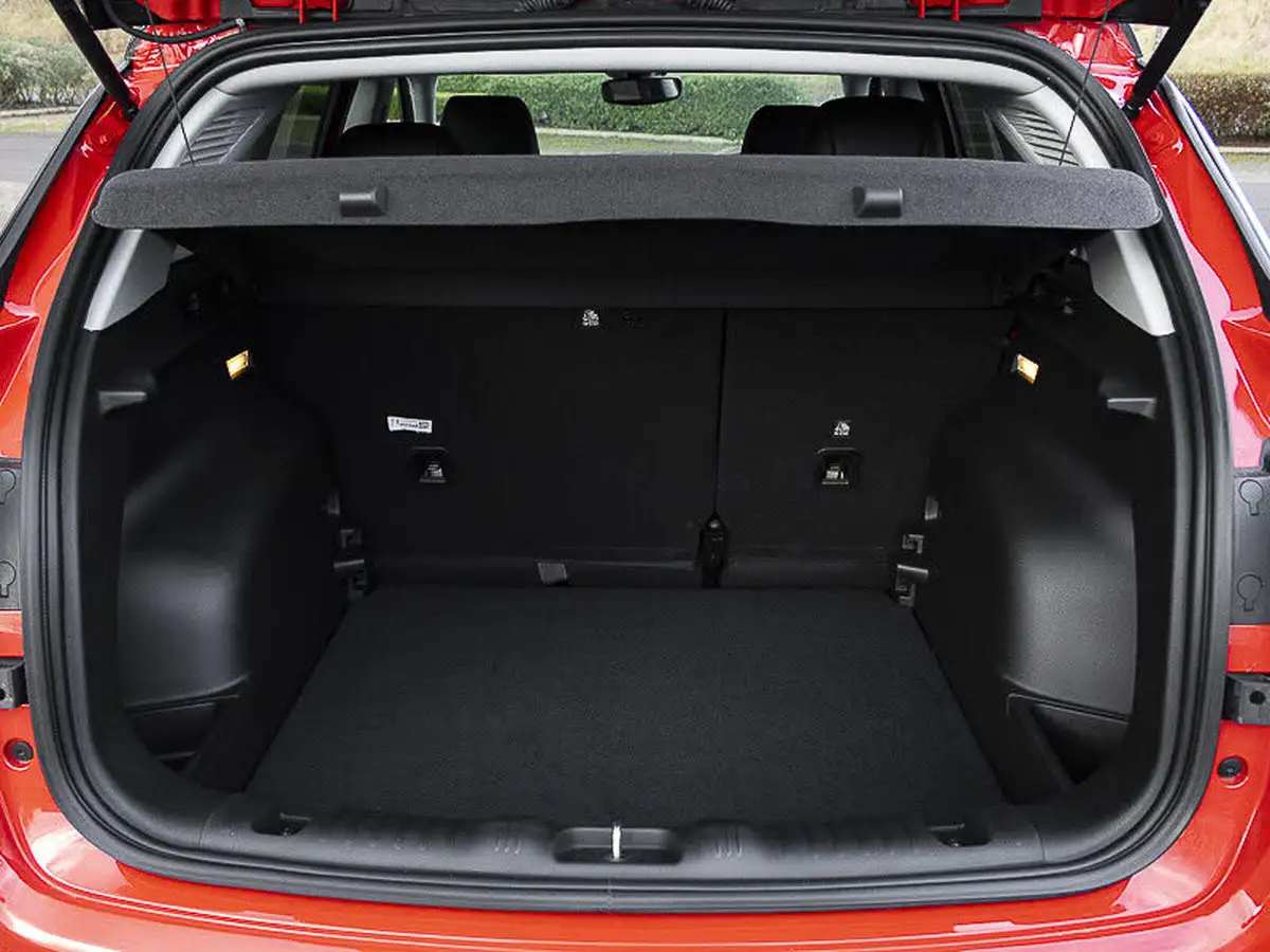 2024-jeep-compass-15-altitude-big-17