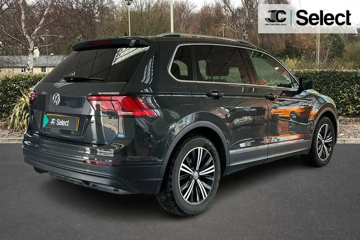 2018-volkswagen-tiguan-20tdi-se-navigation-150ps-scr-big-1