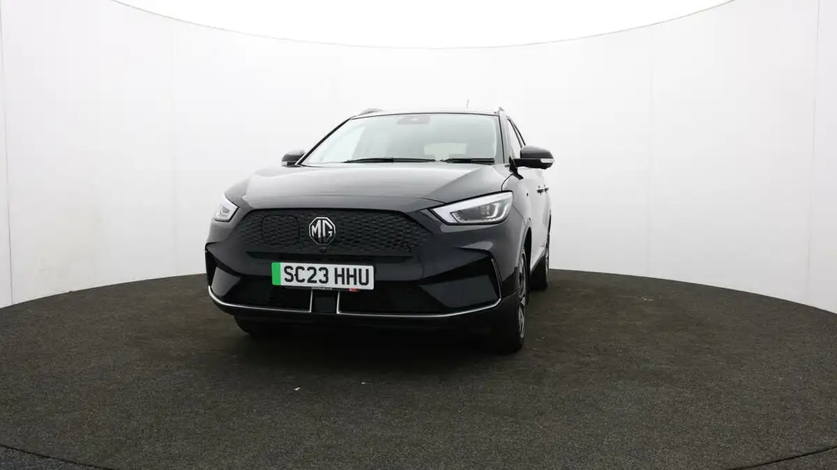 2023-mg-zs-suv-e-trophy-connect-ev-156ps-long-range-big-50