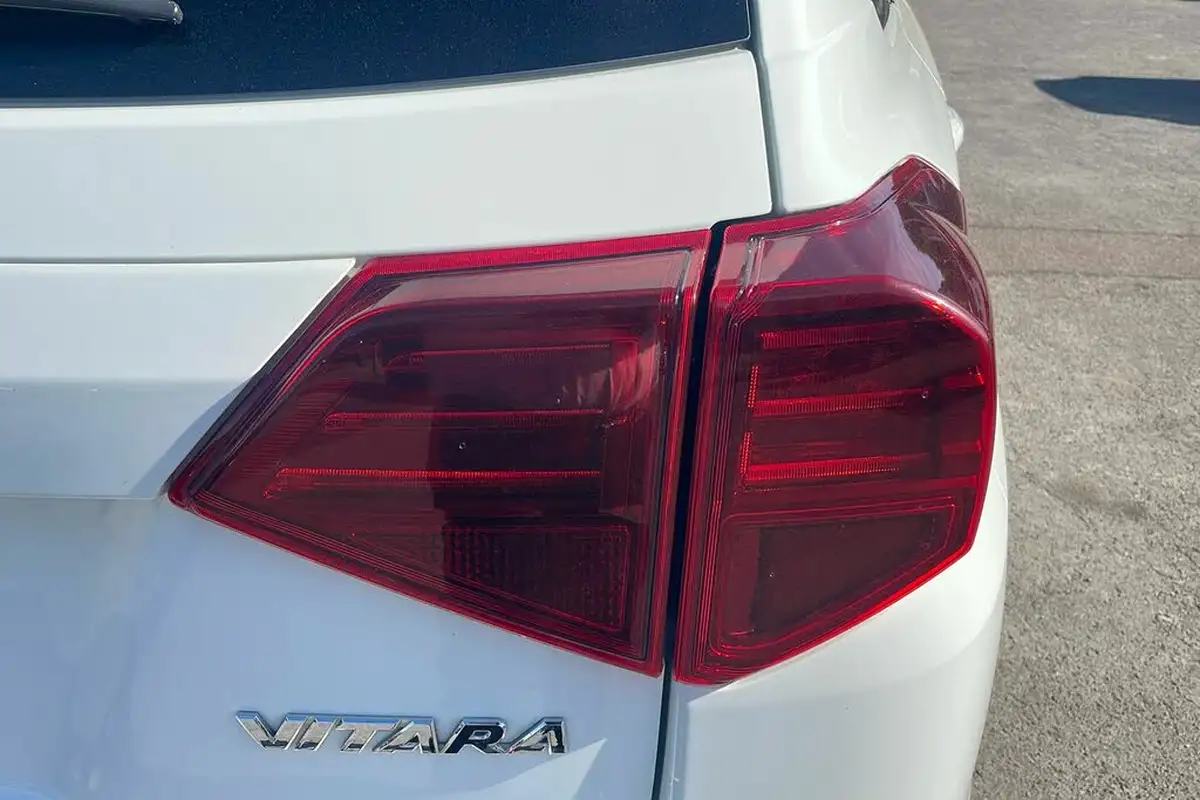 2018-suzuki-vitara-14-boosterjet-sz5-allgrip-big-29