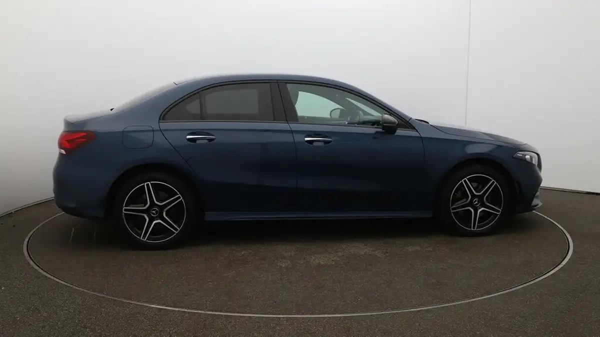 2021-mercedes-benz-a-class-13-a250e-amg-line-premium-edition-saloon-4d-big-48