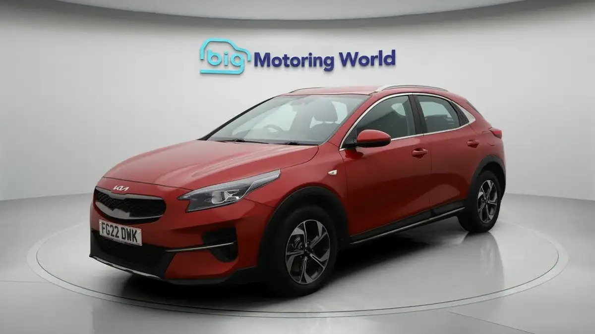 2022-kia-xceed-10-t-gdi-2-big-3