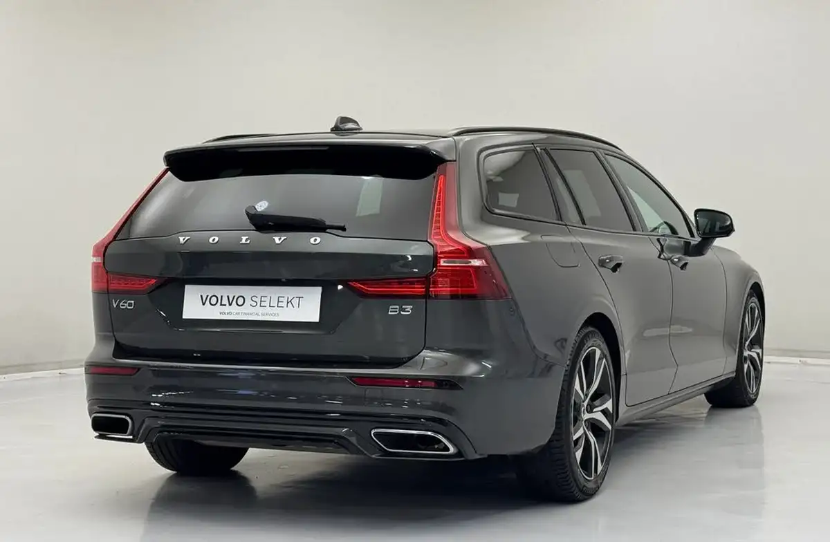 2021-volvo-v60-20-b3-r-design-161bhp-big-5
