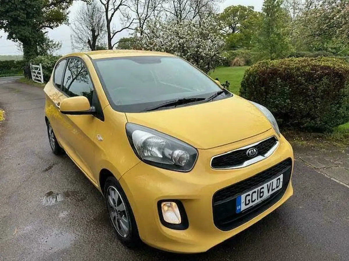 2016-kia-picanto-10-sr7-3d-big-3