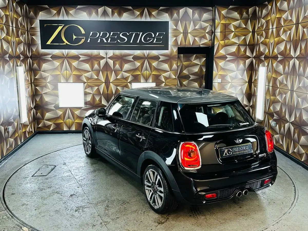 2017-mini-cooper-20-cooper-s-seven-media-xlss-5d-sport-auto-big-31