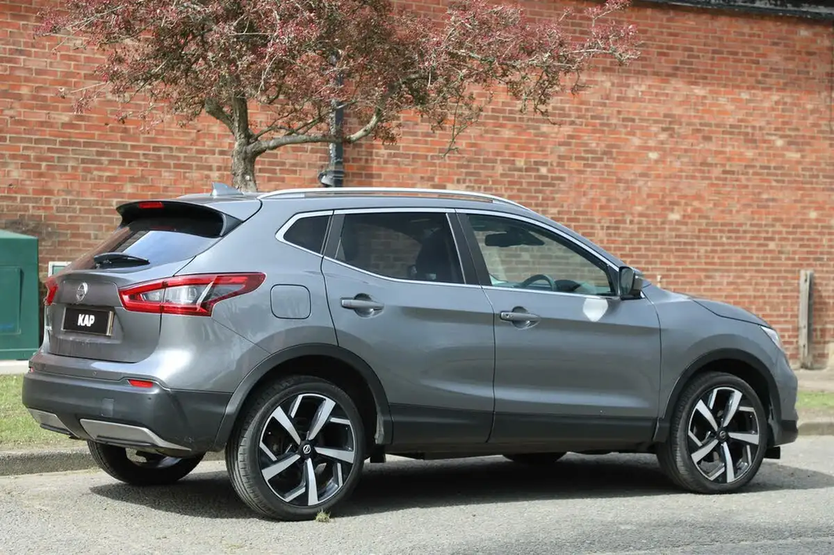 2019-nissan-qashqai-13-dig-t-tekna-140ps-big-23