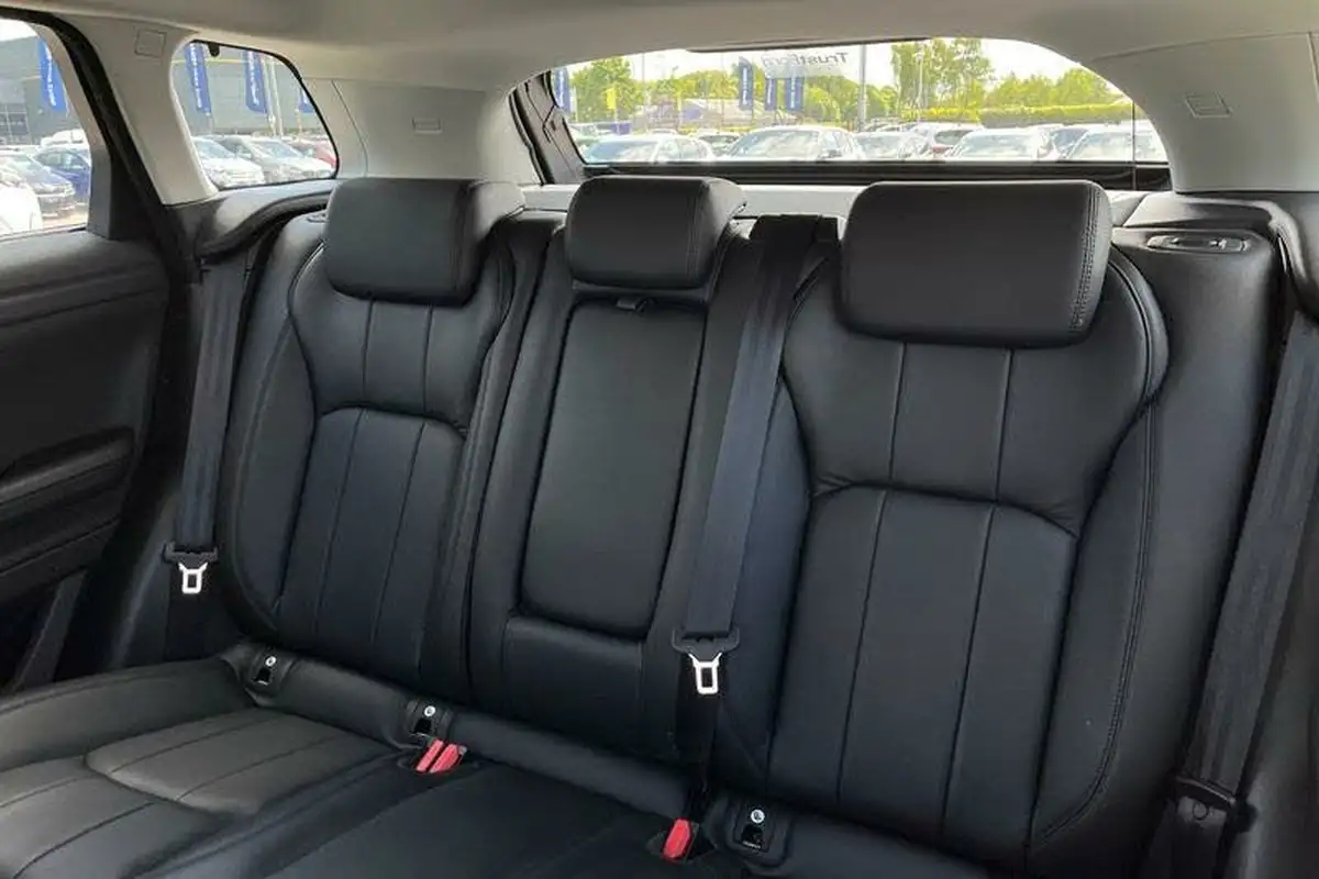 2019-land-rover-range-rover-evoque-20ed4-se-big-19