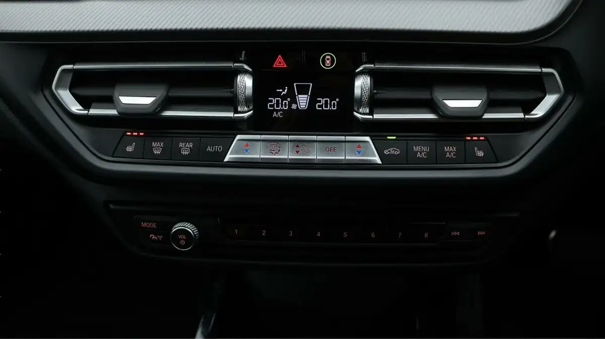 2022-bmw-1-series-15-118i-m-sport-lcp-dct-big-12