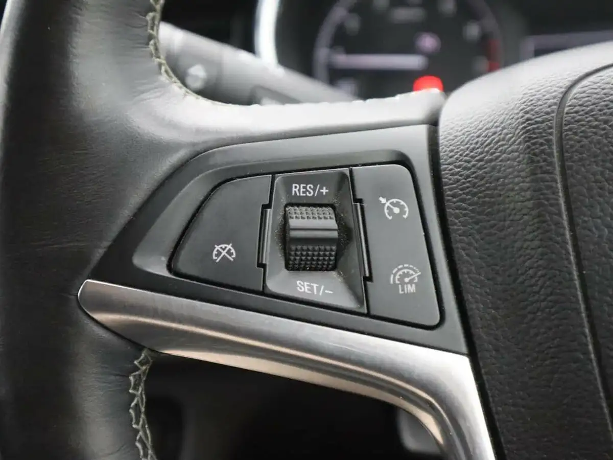 2017-vauxhall-mokka-x-14i-16v-turbo-elite-nav-140ps-ss-1364cc-big-26
