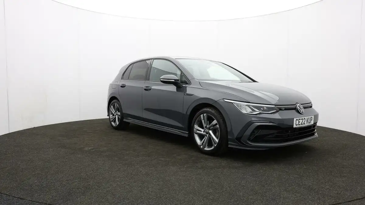 2022-volkswagen-golf-15-tsi-r-line-130ps-hatchback-big-47