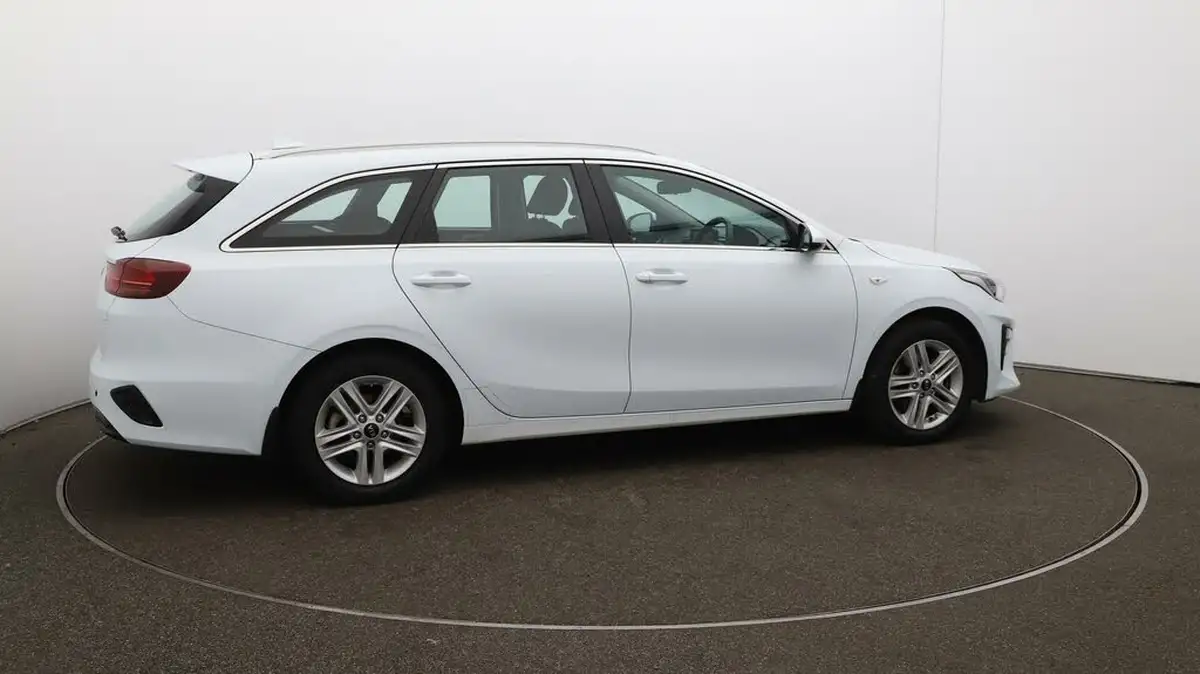 2019-kia-ceed-16crdi-2-eco-sportswagon-big-49