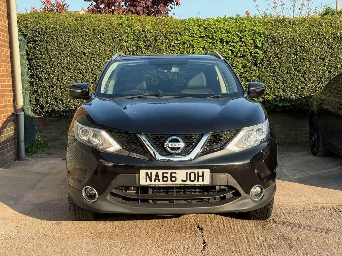 2016-nissan-qashqai-16dci-tekna-4x4-big-11
