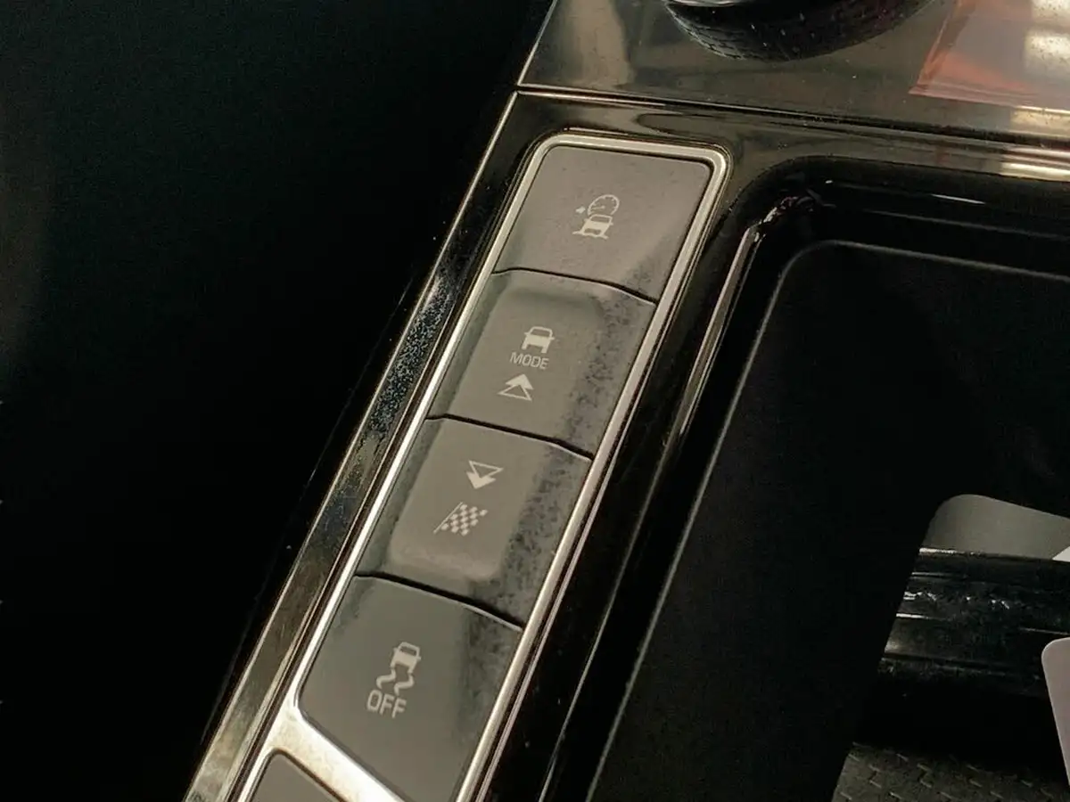 2021-jaguar-i-pace-ev400-hse-big-22