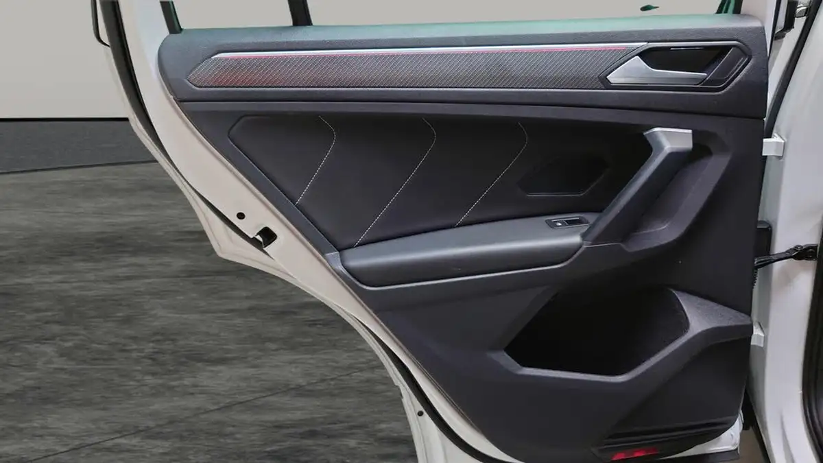 2022-volkswagen-tiguan-15-tsi-r-line-big-37