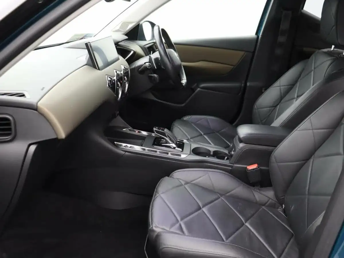 2019-ds-ds-3-crossback-12-puretech-prestige-155ps-eat8-big-12