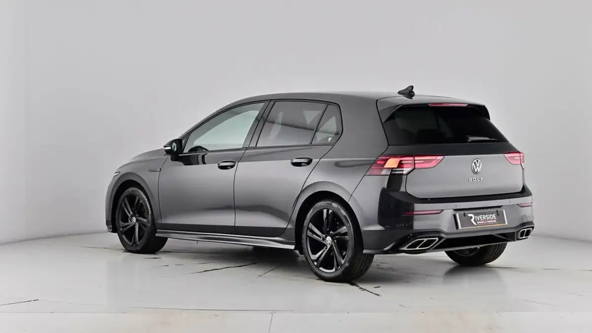 2022-volkswagen-golf-15-tsi-r-line-130ps-hatchback-big-65