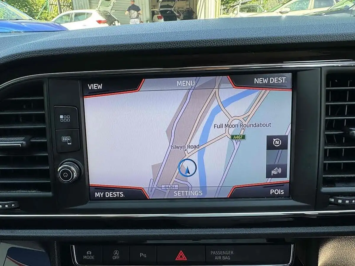 2020-seat-leon-15-tsi-evo-fr-150ps-estate-dsg-big-20
