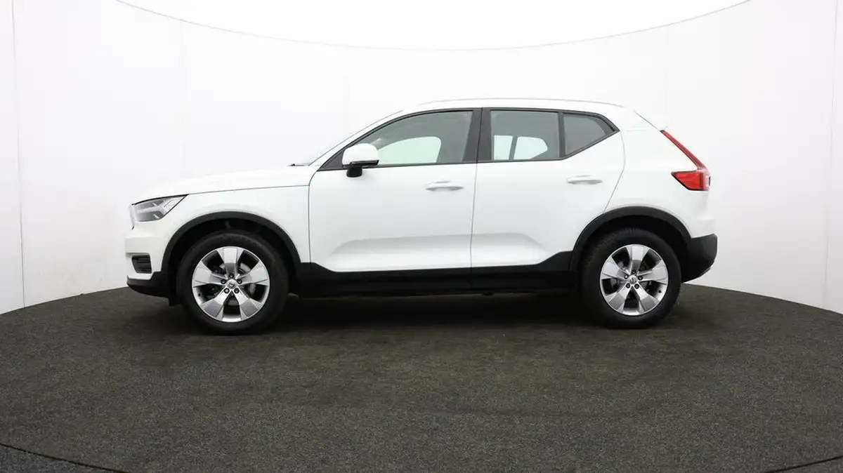 2020-volvo-xc40-20td-d3-momentum-geartronic-big-66