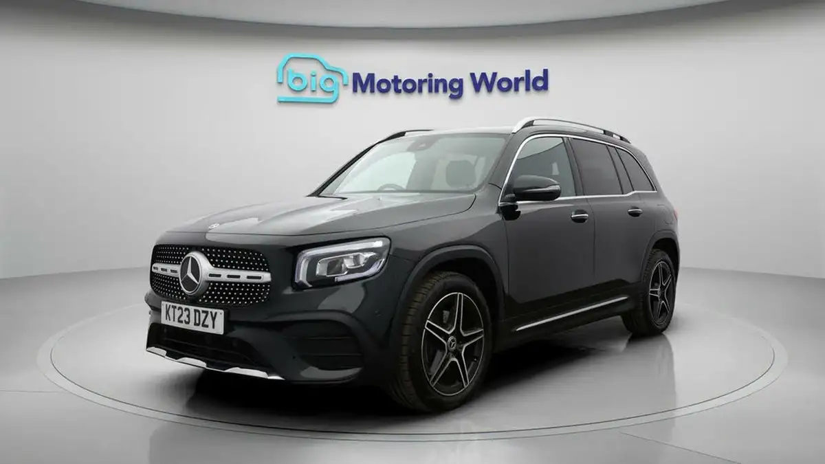 2023-mercedes-benz-glb-class-13-glb200-amg-line-premium-big-2
