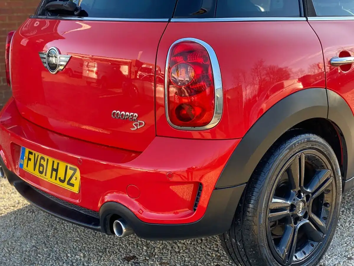 2011-mini-countryman-20td-cooper-sd-143bhp-all4-big-25